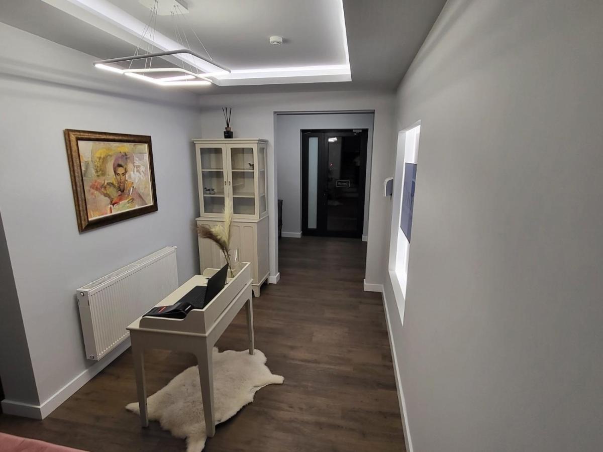 Connectin Apartments 帕莱 外观 照片