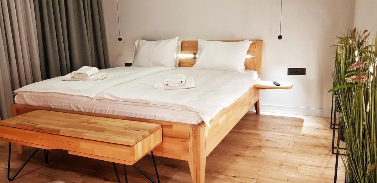 Connectin Apartments 帕莱 外观 照片