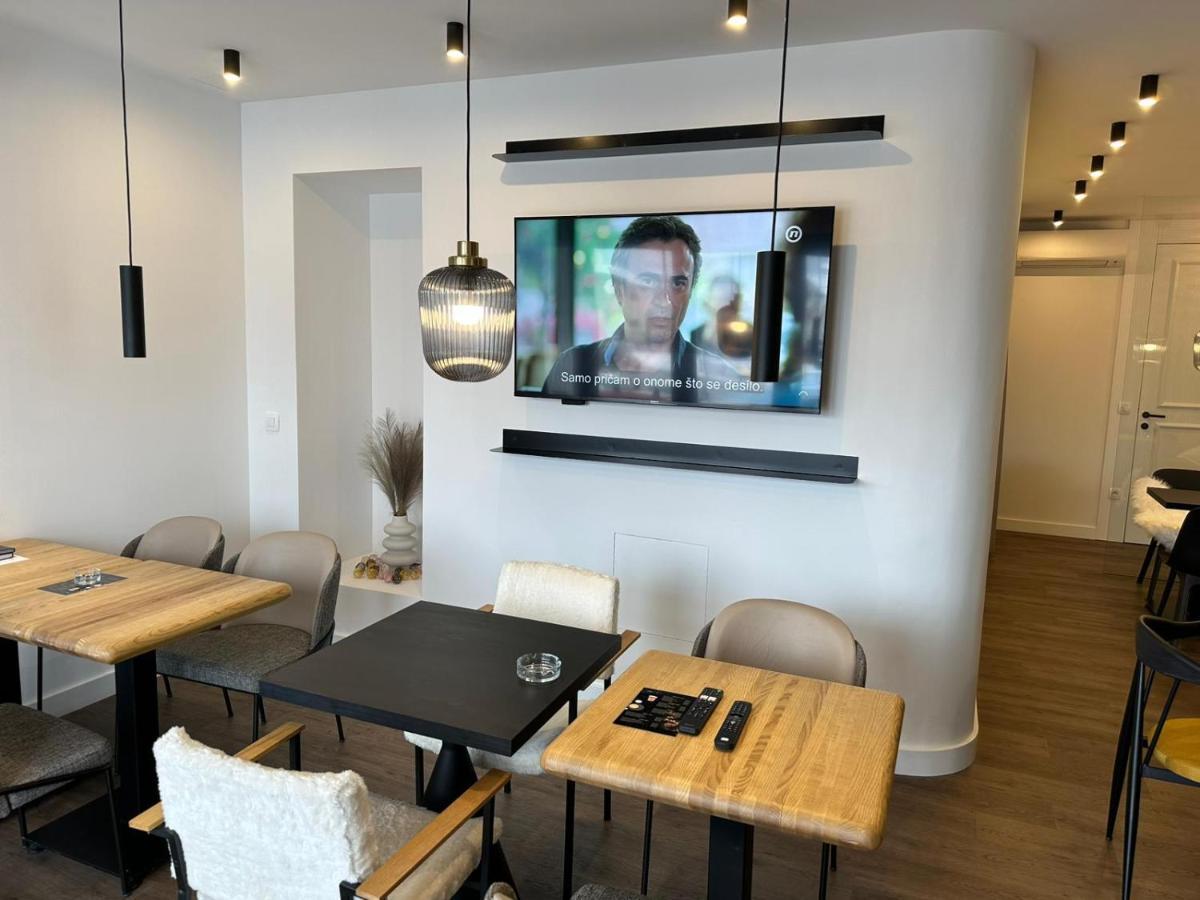 Connectin Apartments 帕莱 外观 照片